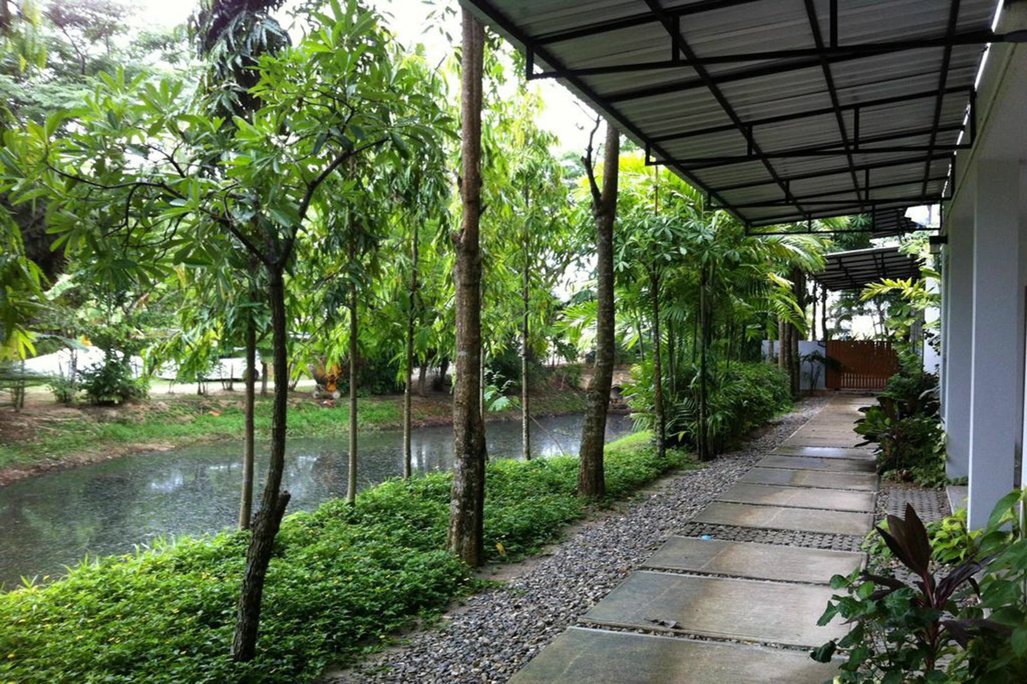 Chaofa West On The Pond Lägenhet Phuket